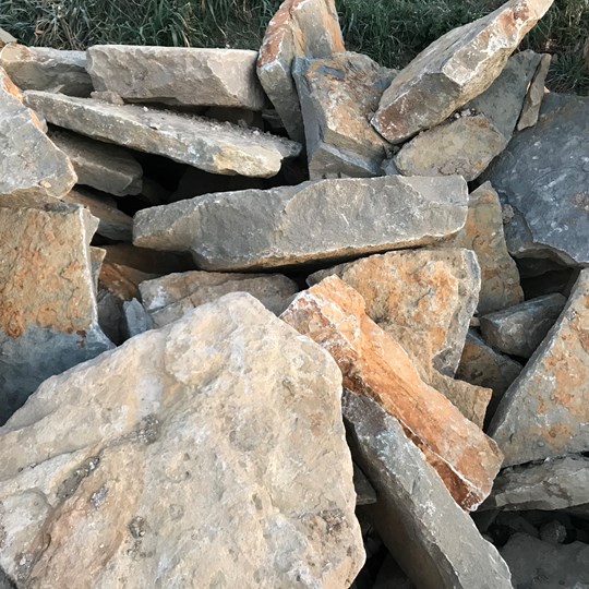 Les Pierres Plates , Résidence de Pierre Plate – YLUY